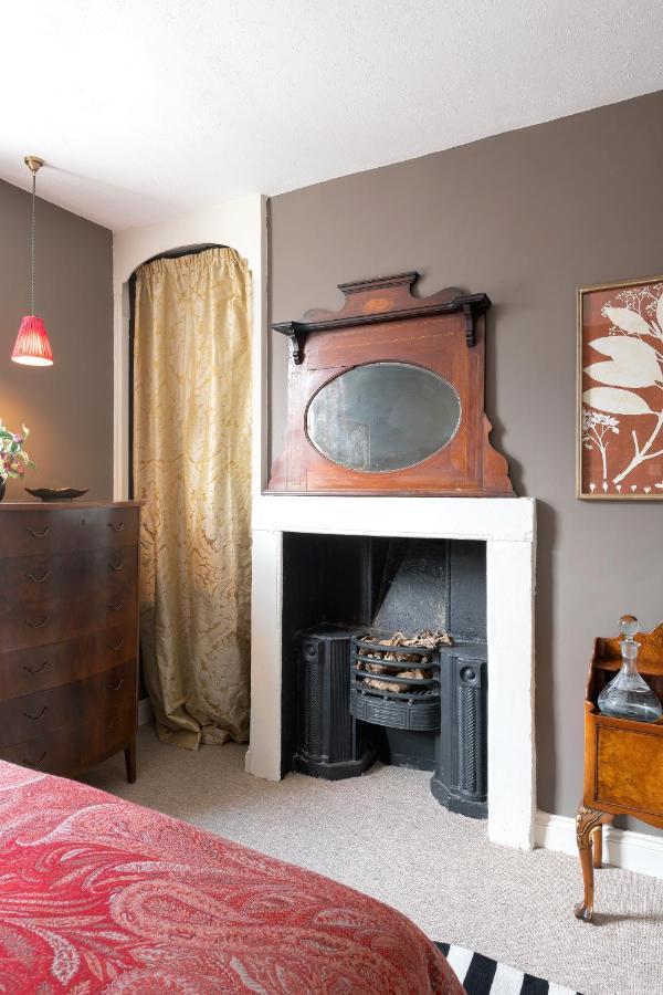 Central Apartment With Private Parking Bath Esterno foto